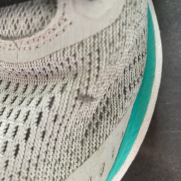 ASICS Women's Gel-Kayano 24 Running Shoe - Picture 7 of 14